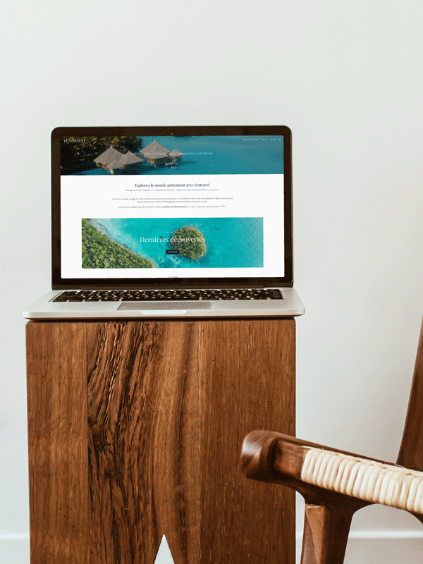 Création de l'identité visuelle et webdesign pour yestravel